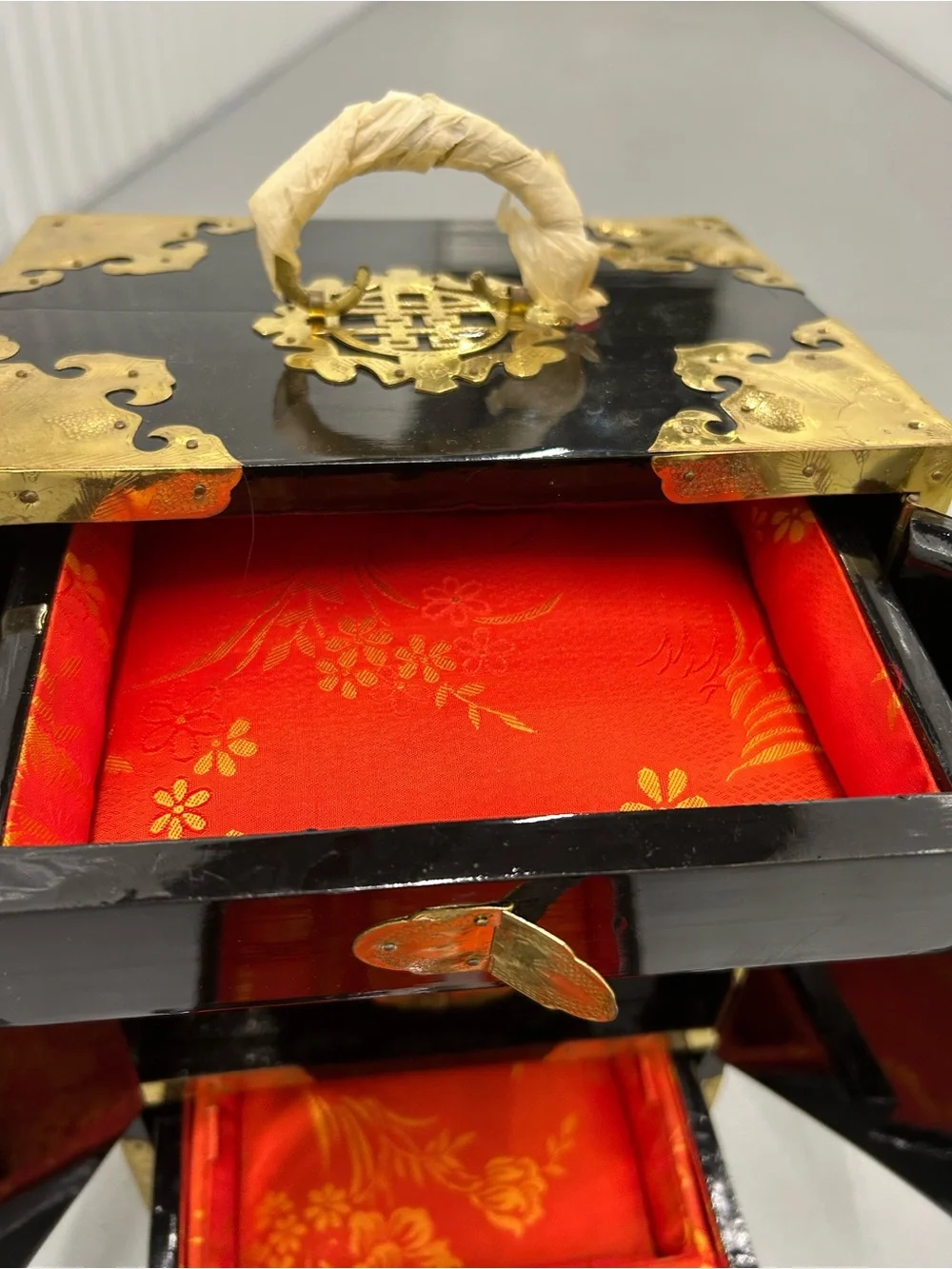 Vintage Chinese Black Lacquer Jewelry Box Cabinet Mother of Pearl Inlay Brass